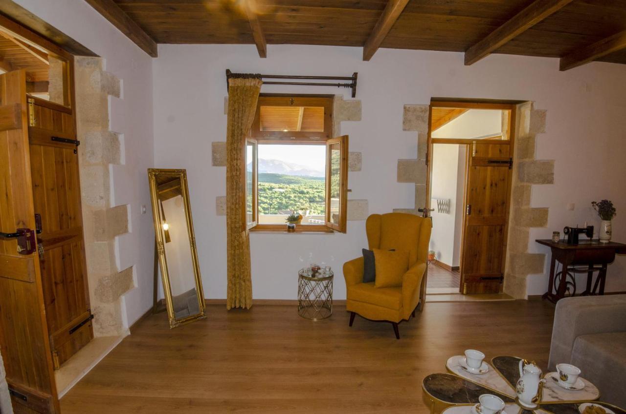 Trouli Rokka House Holiday home